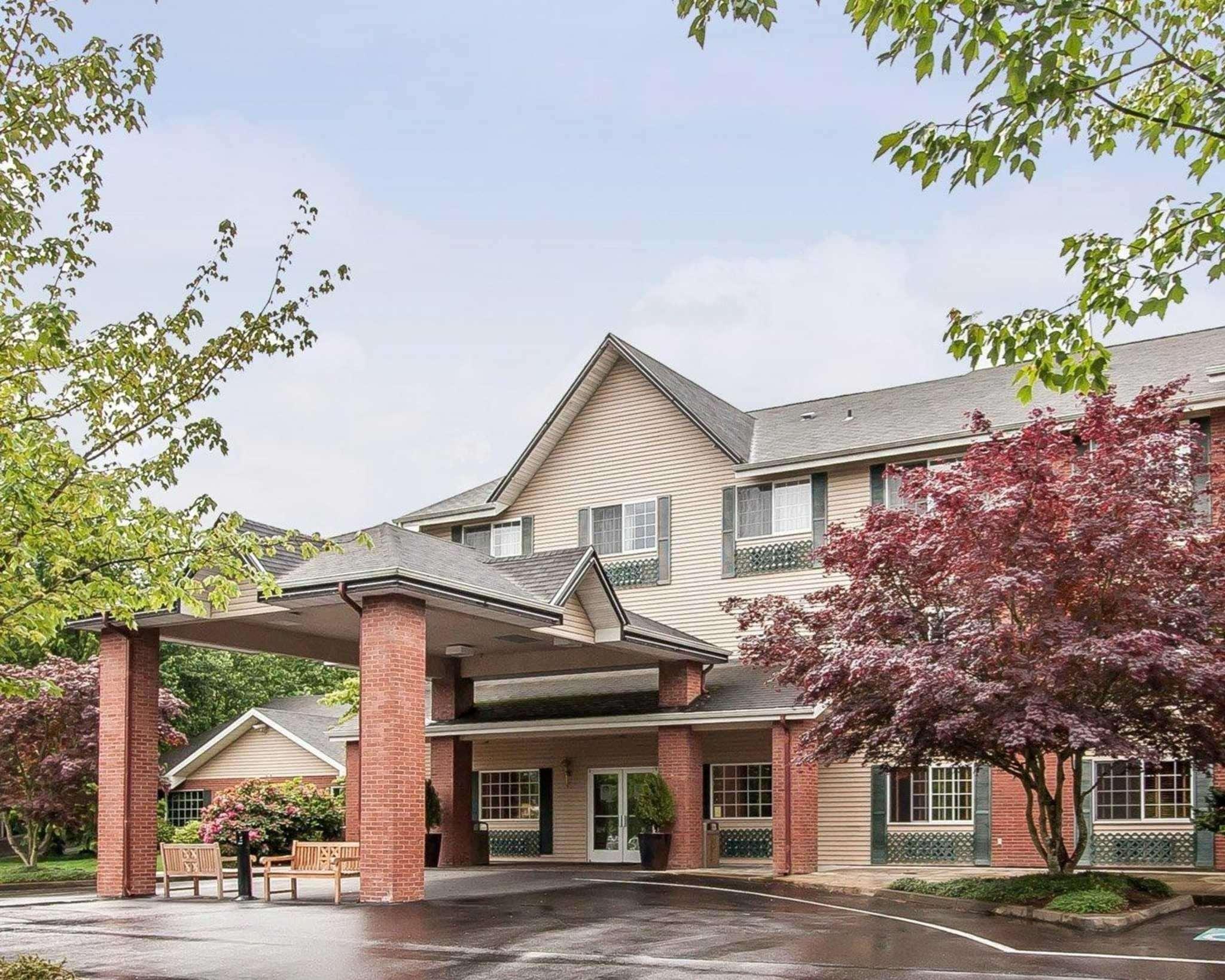 Comfort Inn & Suites Tualatin - Lake Oswego South Extérieur photo