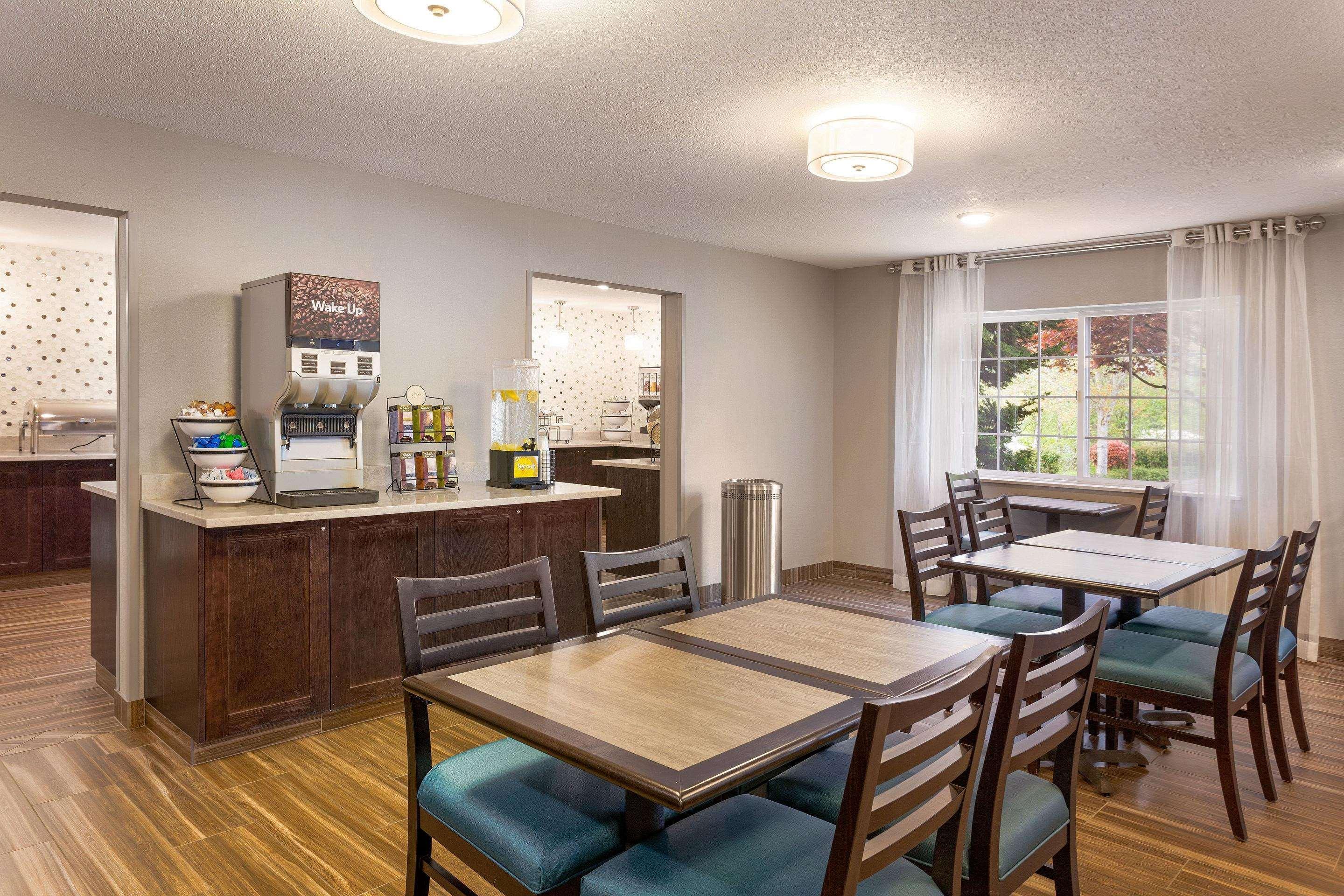 Comfort Inn & Suites Tualatin - Lake Oswego South Extérieur photo