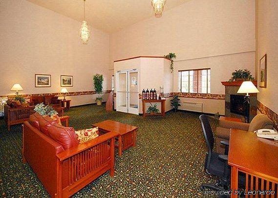 Comfort Inn & Suites Tualatin - Lake Oswego South Extérieur photo