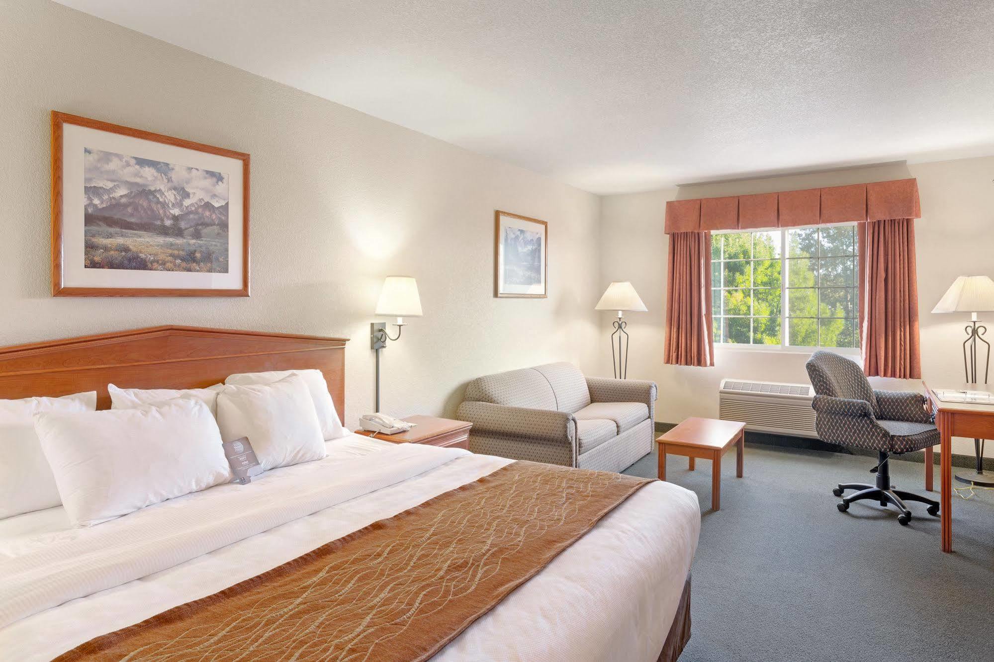 Comfort Inn & Suites Tualatin - Lake Oswego South Extérieur photo